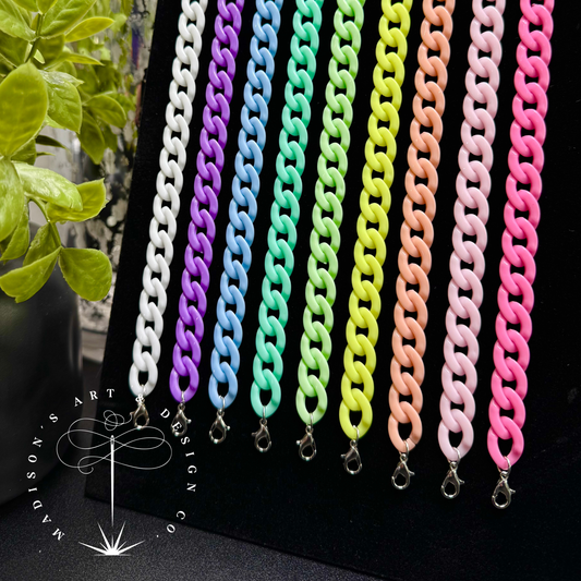 Small Chunky Acrylic Trucker Hat Chain