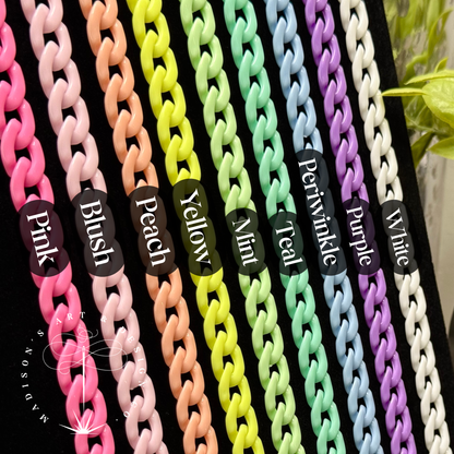Small Chunky Acrylic Trucker Hat Chain