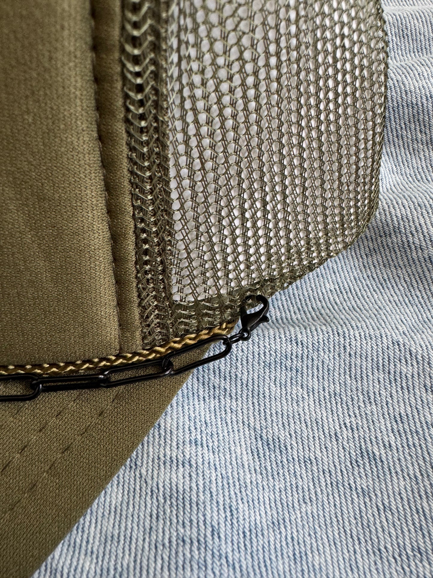 Large Paperclip Trucker Hat Chain